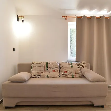 Elizabeta 1701 Apartment *