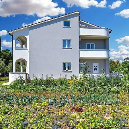 Elizabeta 1701 Apartman Fazana